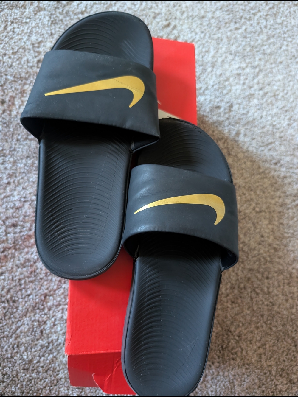 Nike Men’s Black Slide Sandals with Gold Swoosh Size 6